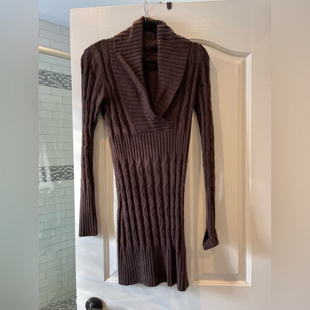 Le chateau sweater dress